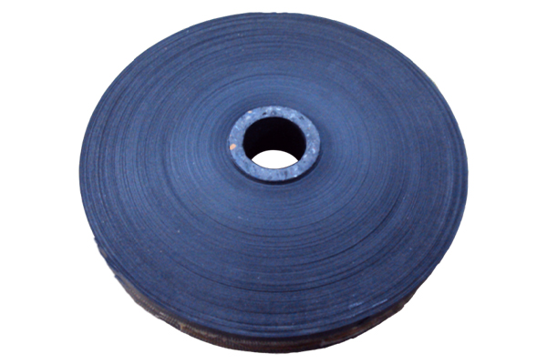 How to improve the safety and stability of cargo packaging through PVC plastic wrapping tape?